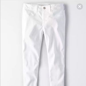 American Eagle Super Stretch White Jeggings LONG